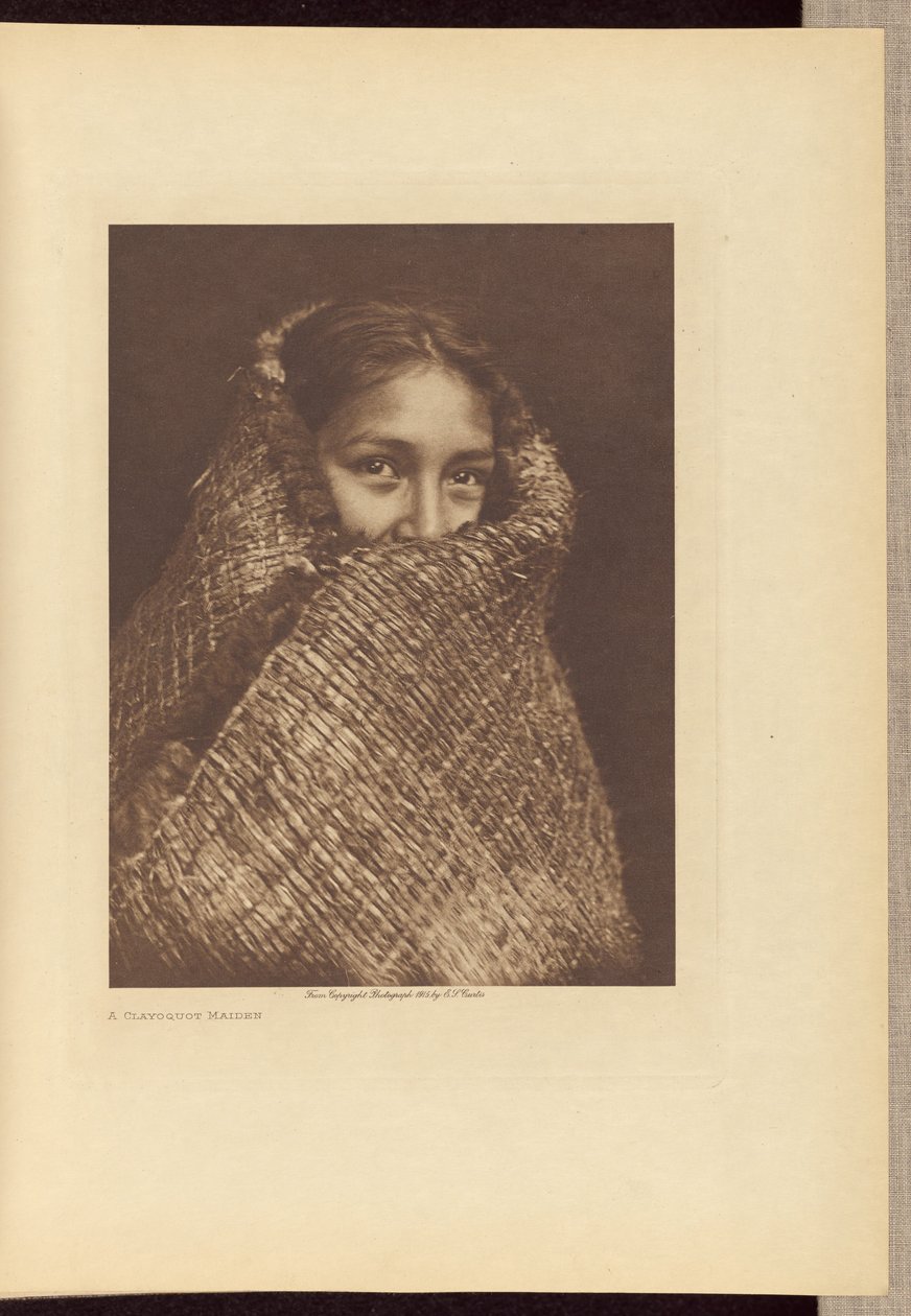 Clayoquot Maiden od Edward S. Curtis
