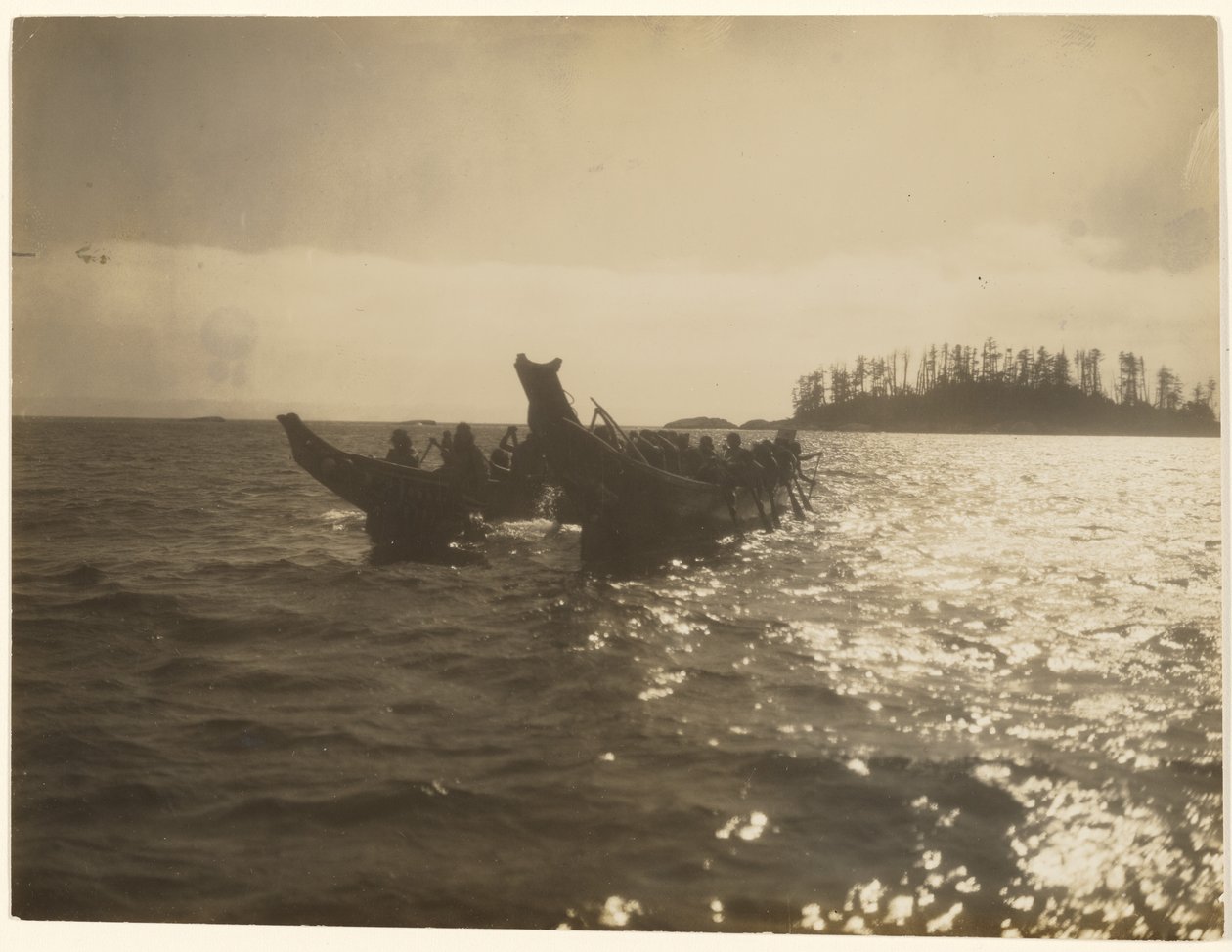 [Zběsile hnali své plavidlo přes vodu] od Edward S. Curtis