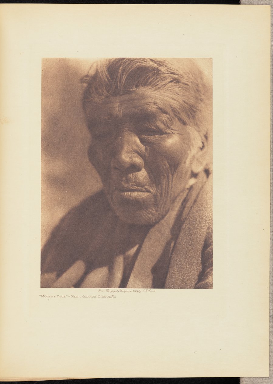 "Opičí tvář - Velký stůl Diegueño od Edward S. Curtis