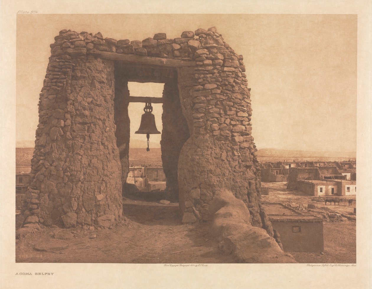 Portfolio XVI, deska 564: Zvonice Acoma od Edward S. Curtis