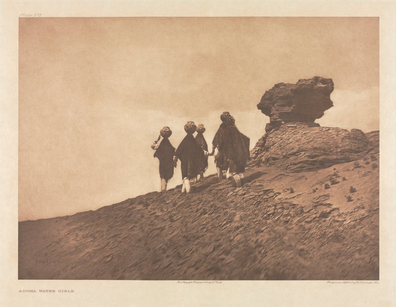 Portfolio XVI, deska 573: Vodní dívky z Acomy od Edward S. Curtis
