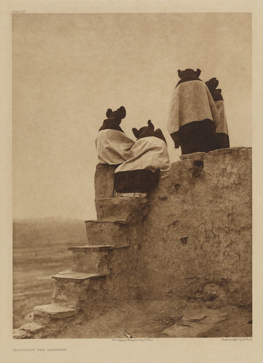 Pozorování tanečníků od Edward S. Curtis