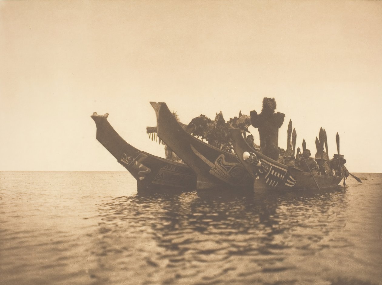 Maskovaní tanečníci na kánoích - Qagyuhl A, 1914. od Edward Sheriff Curtis