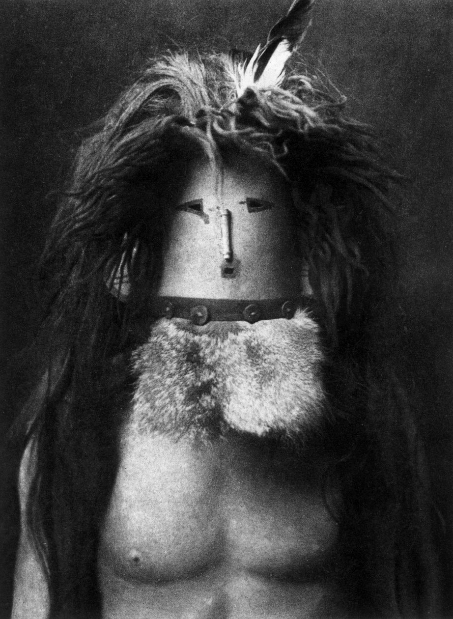 Indián Navajo převlečený za bohyni Haschebaad od Edward Sheriff Curtis