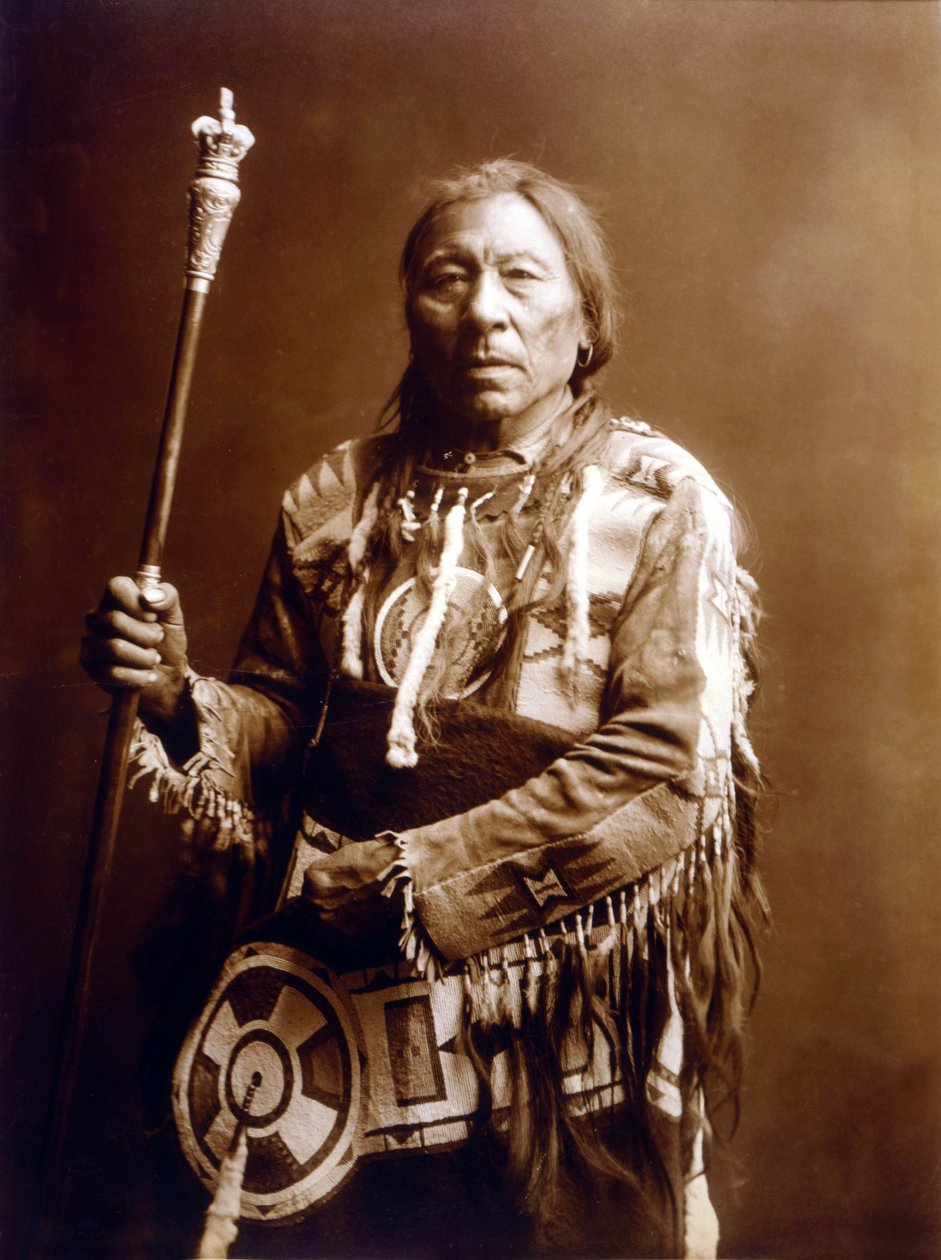 Běžící králík (Aatsista-Mahkan 1833-1911), Blackfeet Indian, c. 1900, foto Edward S. Curtis od Edward Sheriff Curtis