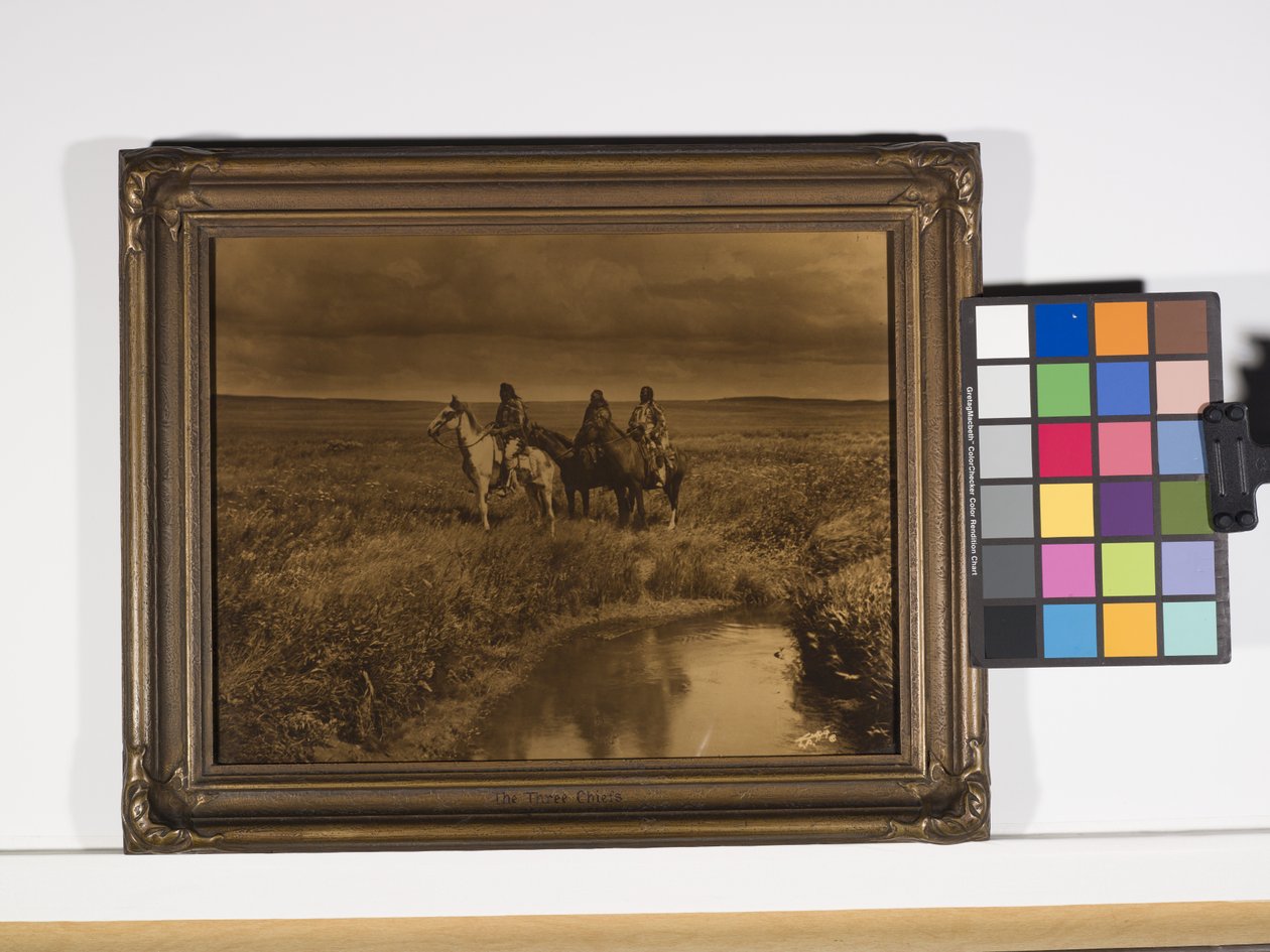 Tři náčelníci, Piegan od Edward Sheriff Curtis