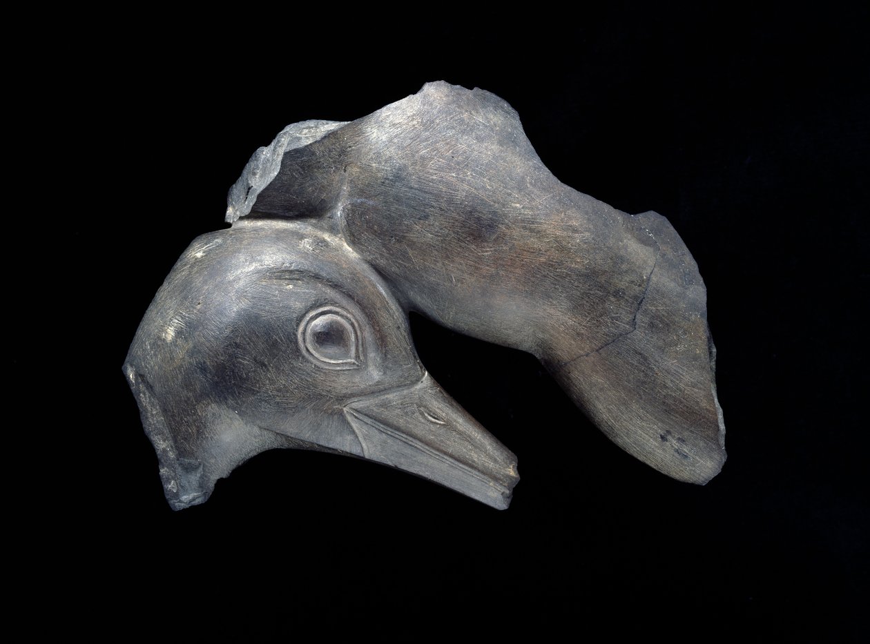 Fragment vyřezávané misky s motivy kachen, rané dynastické období (siltstone) od Egyptian