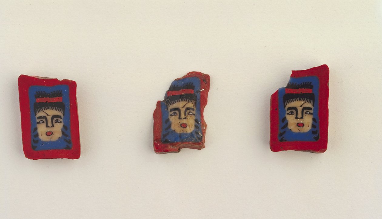 Tři mozaikové destičky, ptolemaiovské až římské období, 100 př. n. l. - 100 n. l. (sklo) od Egyptian