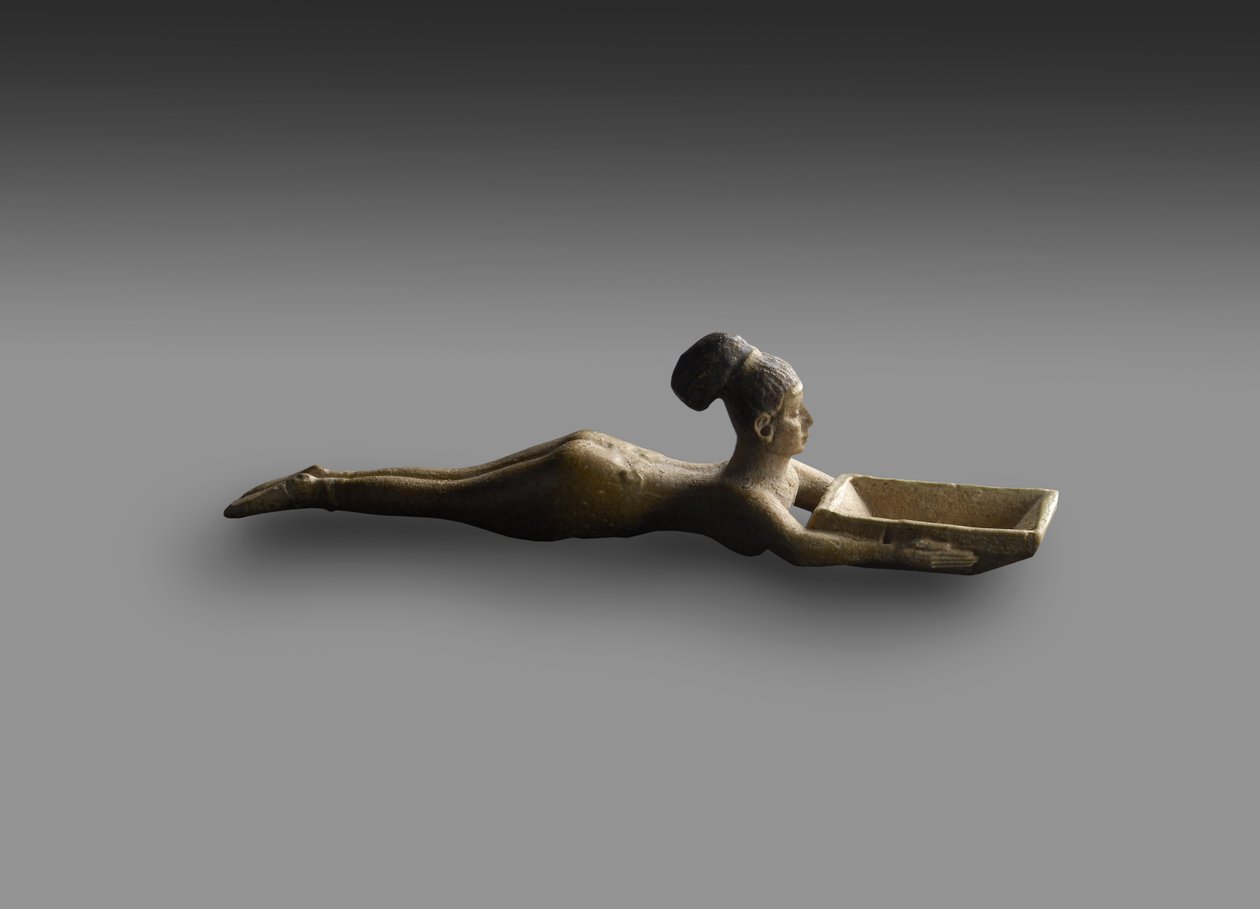 Kosmetická lžička ve tvaru plavající dívky, z hrobky v Sanamu, Núbie, pozdní období, cca 747-702 př. n. l. (fajánsová glazovaná kamenina) od Egyptian 25th Dynasty