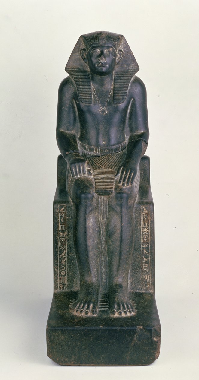 Sedící socha Sesostris III, z Hierakonpolis, Střední říše (černá žula) od Egyptian 12th Dynasty