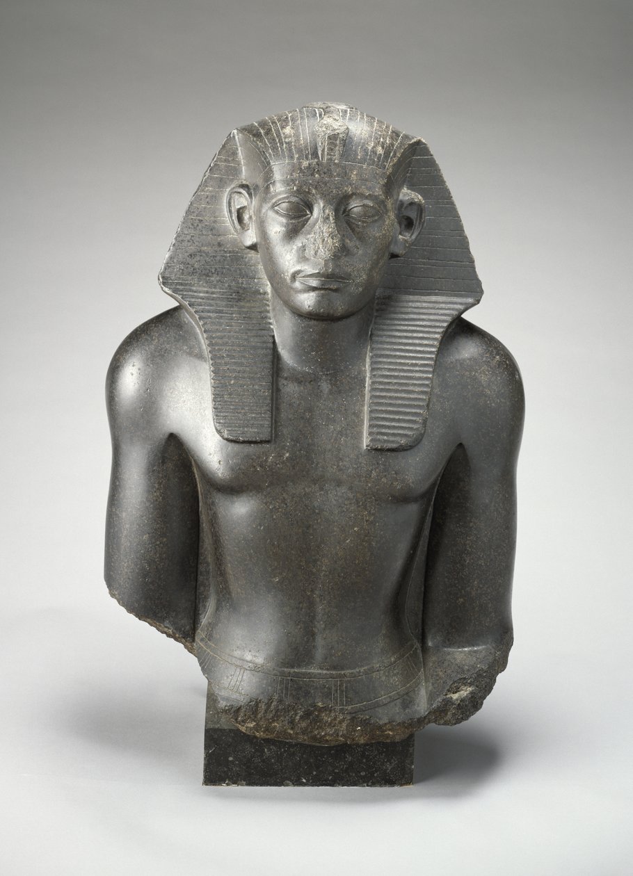 Mužská hlava a trup sedící sochy krále Sesostris III? Egypta od Egyptian 13th Dynasty