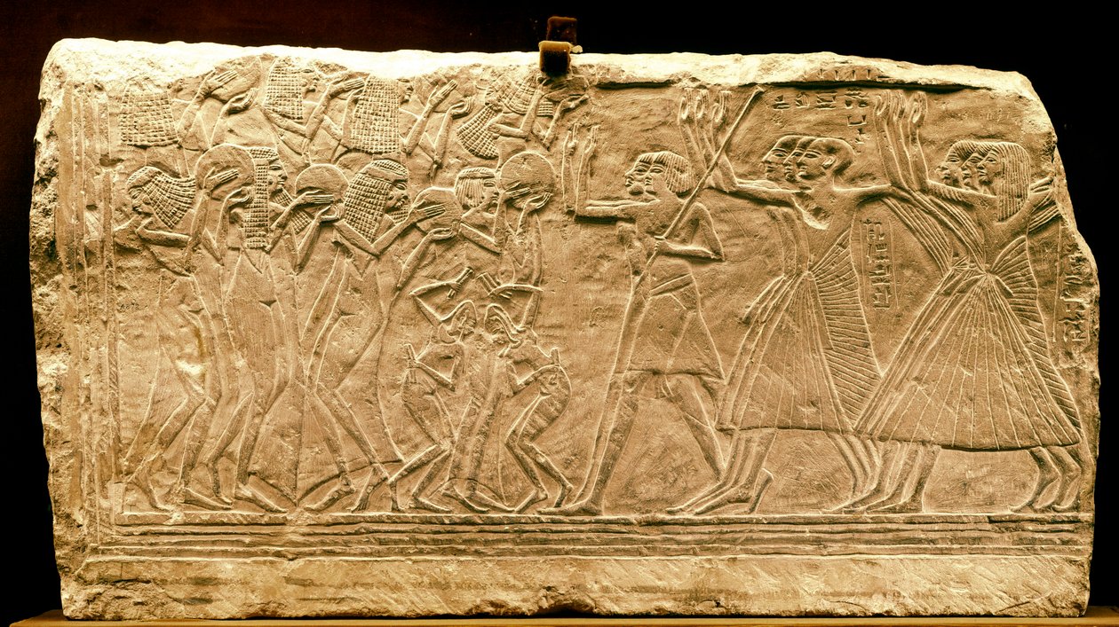 Starověký Egypt: nízký reliéf představující průvod s tanečnicí. Nové impérium. Regne z Ramses II. 14. století před naším letopočtem. Káhirské muzeum. Egypt od Egyptian 18th Dynasty