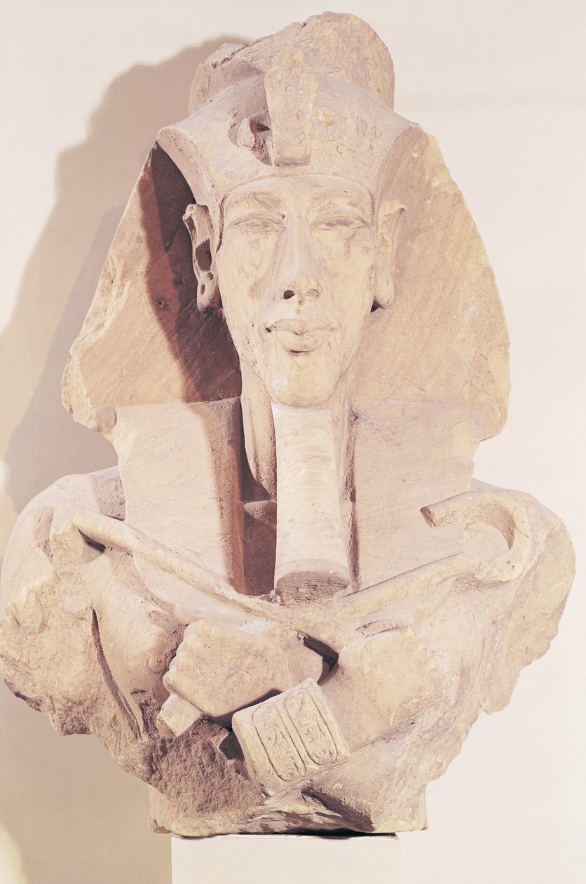 Busta Amenophise IV (Achnatona) (asi 1364-1347 př.nl) z Amonova chrámu, Karnak, Nová říše, asi 1353-1337 př.nl (pískovec) od Egyptian 18th Dynasty