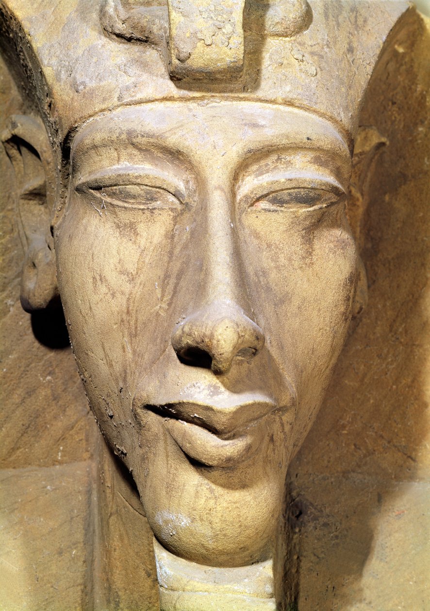 Busta Amenophis IV (Achnaton) (asi 1364-1347 př.nl) z Amunova chrámu v Karnaku, asi 1353-1337 př.nl (pískovec) (detail) od Egyptian 18th Dynasty