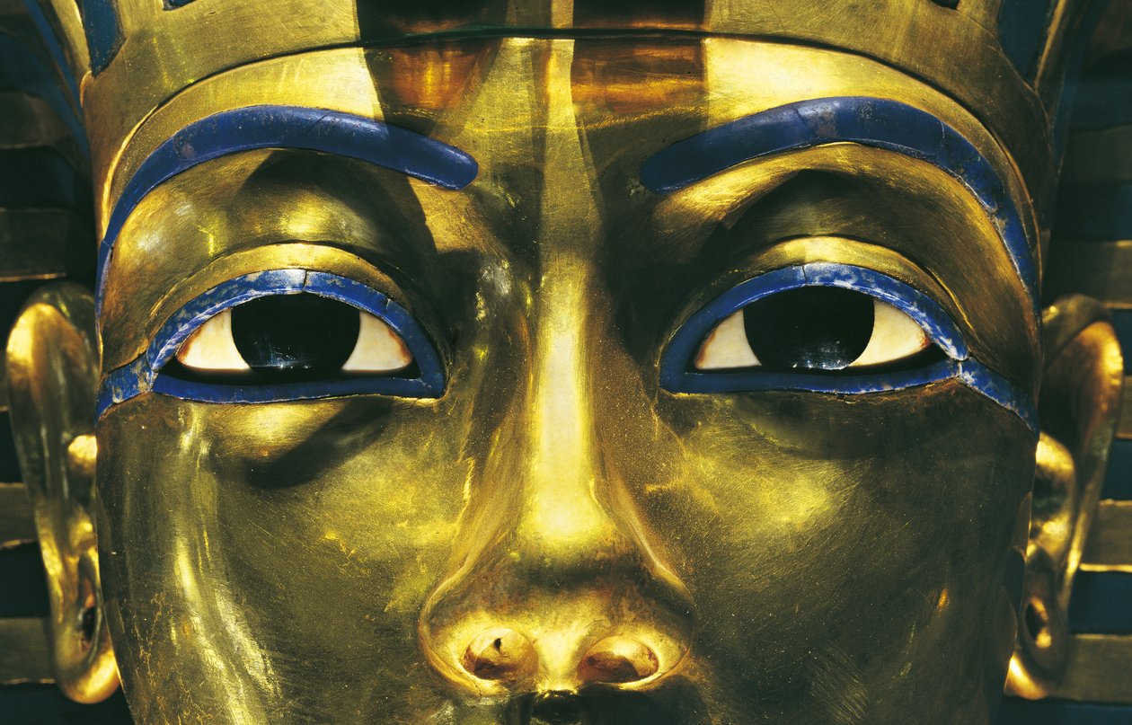 Egypt, Théby, Luxor, Údolí králů, Tutanchamonova hrobka, Tutanchamonovy poklady, Zlatá maska faraona od Egyptian 18th Dynasty