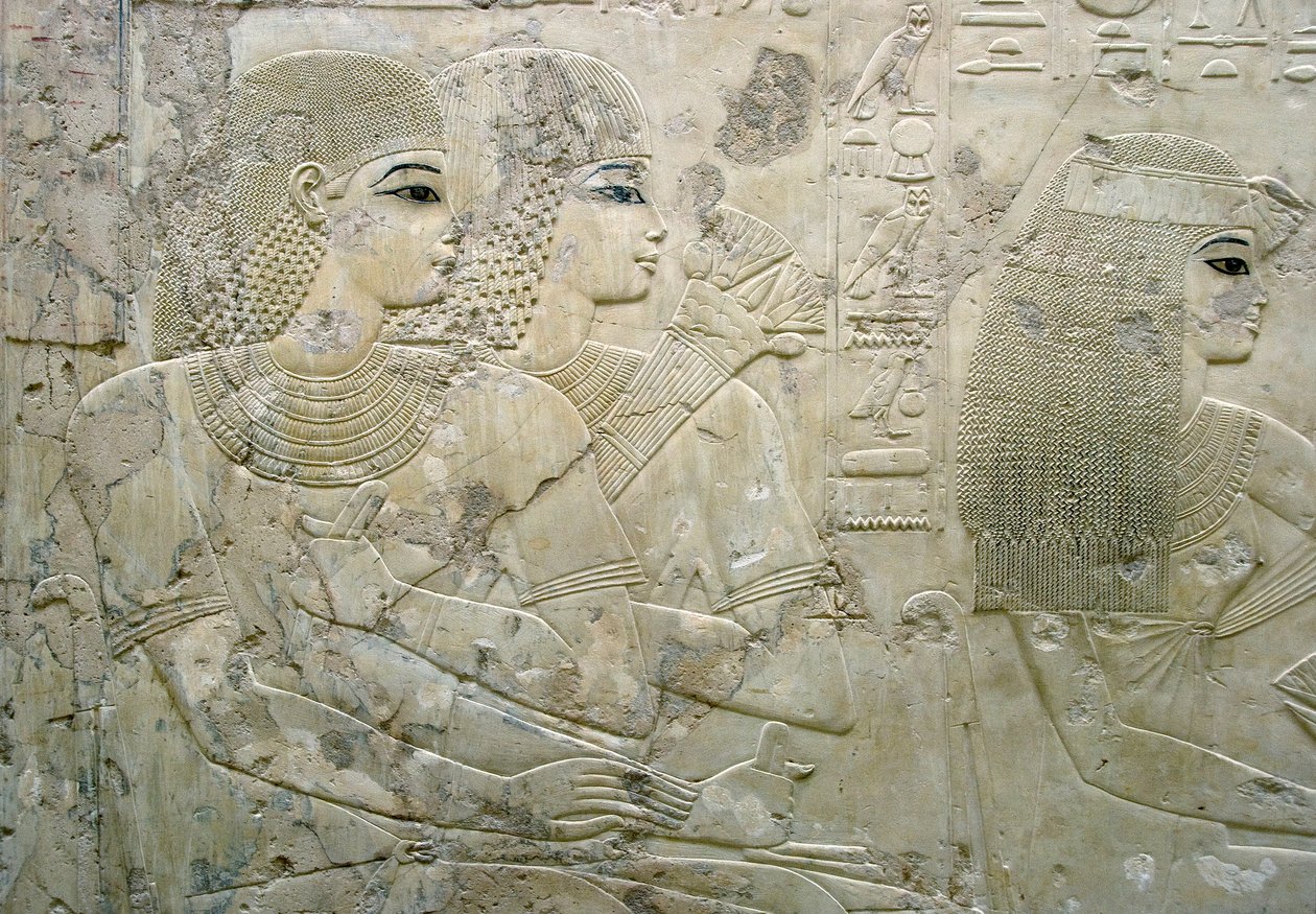 Egyptský starověk: basreliéf představující hosty smuteční hostiny - Hrobka vezíra Ramose (18. dynastie) - Luxor, Théby, Hrobka vznešených Egypt - Egyptská civilizace: Basreliéf zobrazující hosty na smuteční hostině, z Hrobky sv. od Egyptian 18th Dynasty