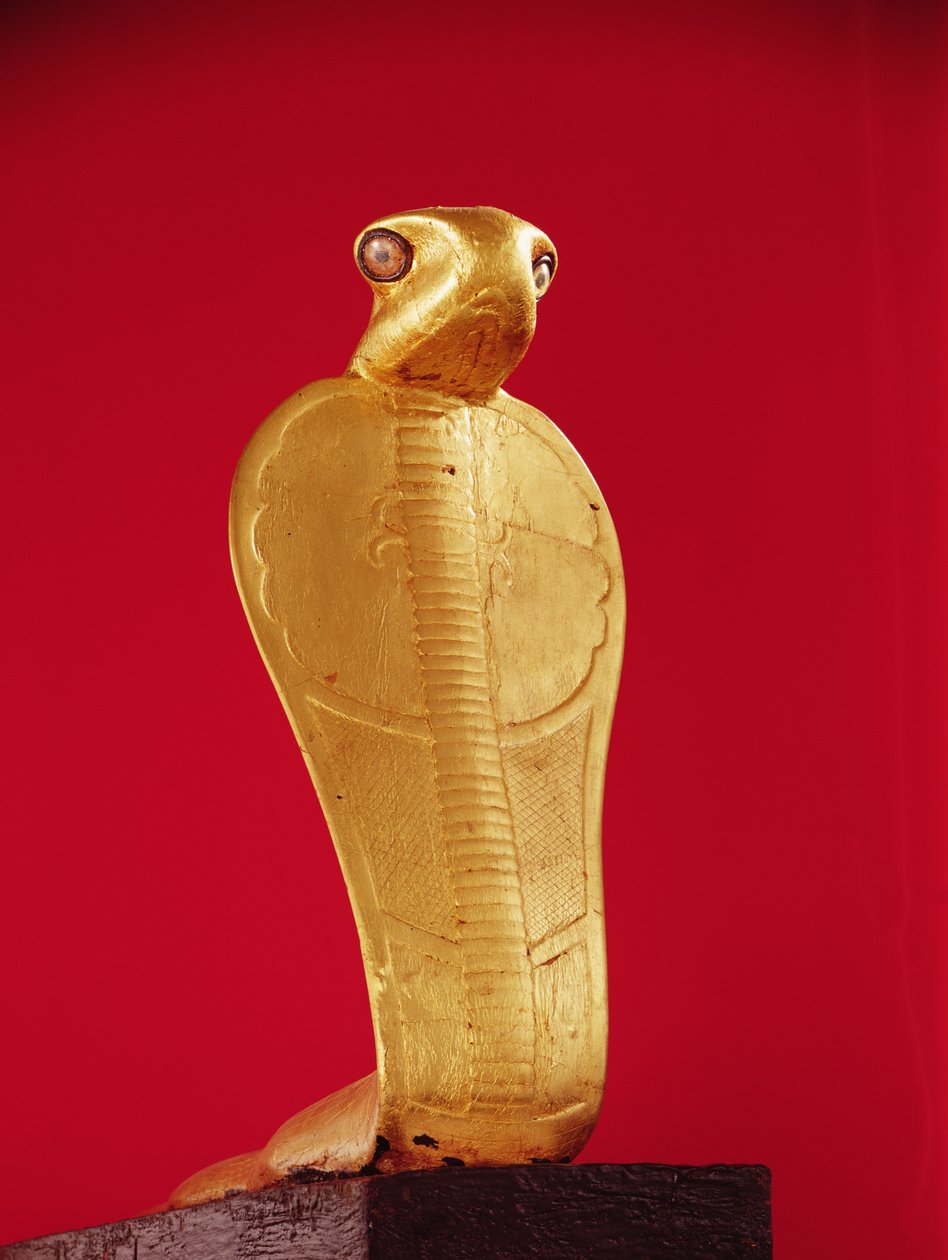 Postava kobry Netjer-Ankh z hrobky Tutanchamona (asi 1370-1352 př. n. l.) Nová říše (pozlacené dřevo) od Egyptian 18th Dynasty