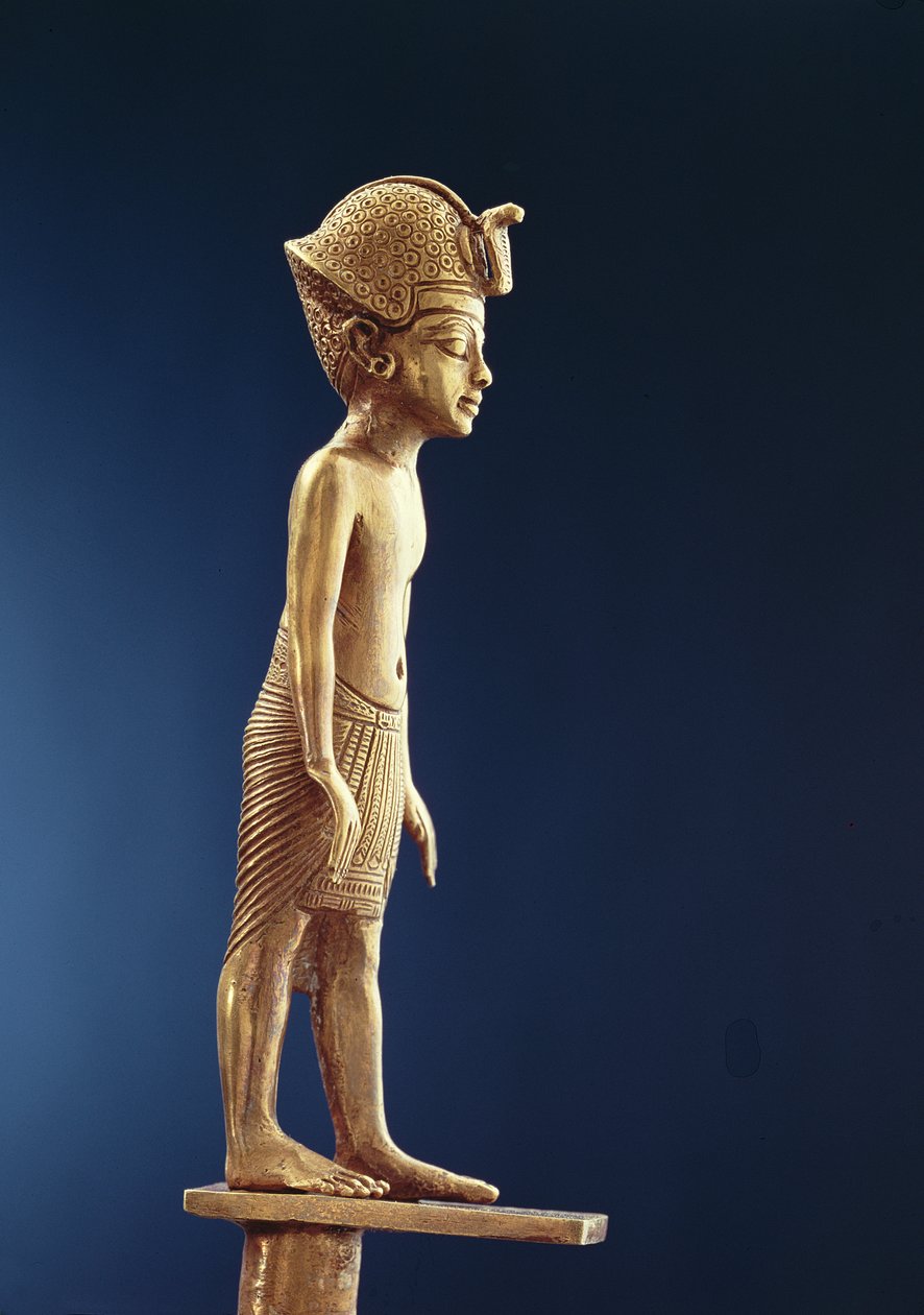 Postava krále z hole, z hrobky Tutanchamona, Nová říše (zlato) od Egyptian 18th Dynasty