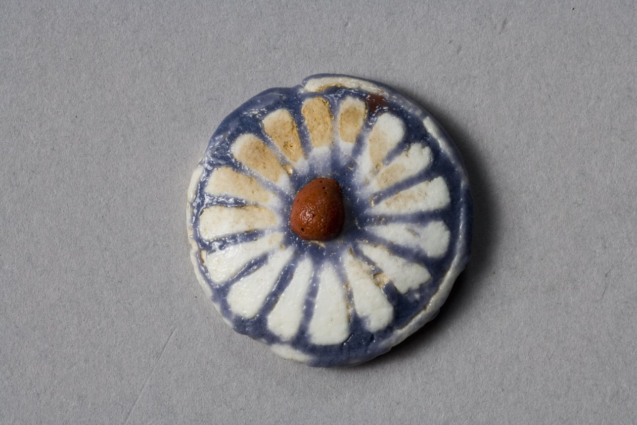 Květinový rondel, období Amarna, 1353-37 př.nl (fajáns) od Egyptian 18th Dynasty