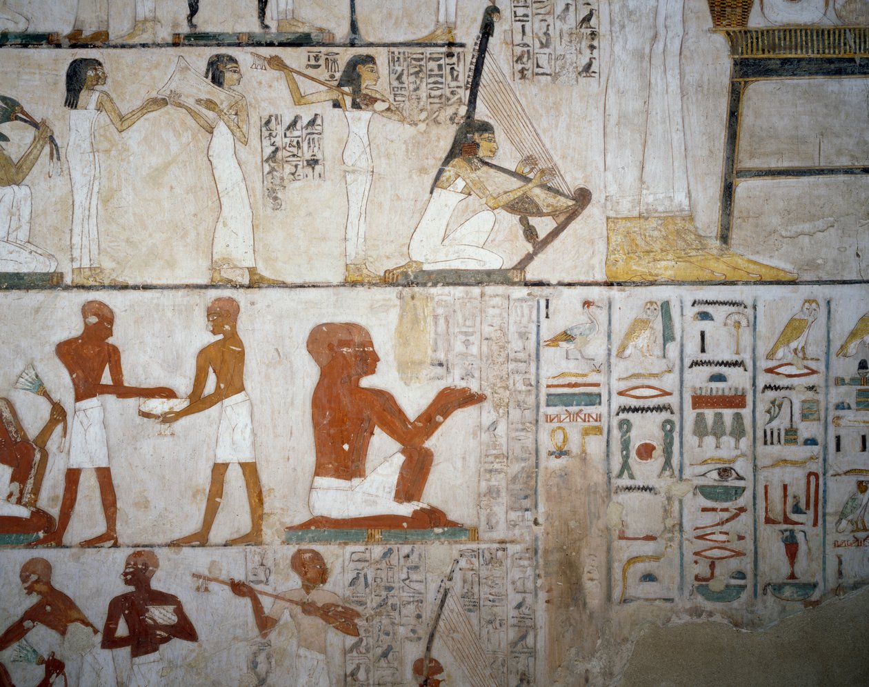 Pohřební hostina s hudebnicemi, muži a hudebníky, detail z fresek v hrobce Rekhmire, nekropole Sheikh Abd el Qurnah, Luxor, Théby (Seznam světového dědictví UNESCO od Egyptian 18th Dynasty