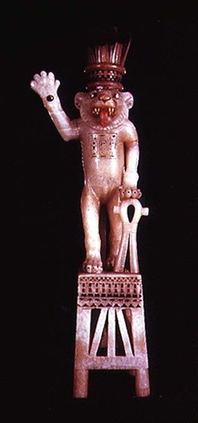 Pleomorfní mastná váza, z hrobky Tutanchamona, Nová říše (alabastr) od Egyptian 18th Dynasty