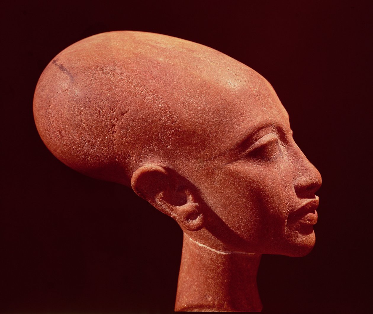 Portrétní busta dcery krále Achnatona (1353-1337 př.nl) kolem 1375 př.nl (viz také 97985) od Egyptian 18th Dynasty