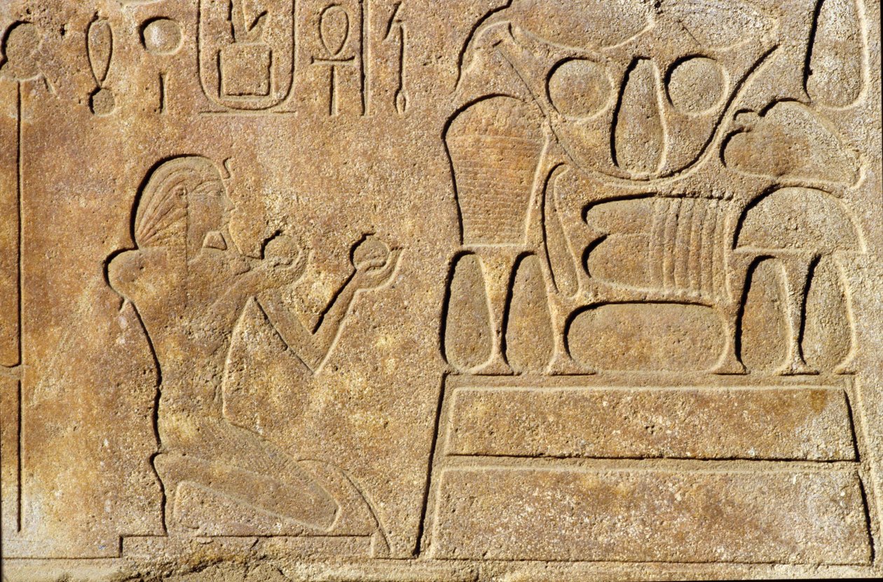 Královna Hatšepsut (asi 1503-1482 př. n. l.) klečící před obětním stolem, Amonův chrám, Nová říše od Egyptian 18th Dynasty
