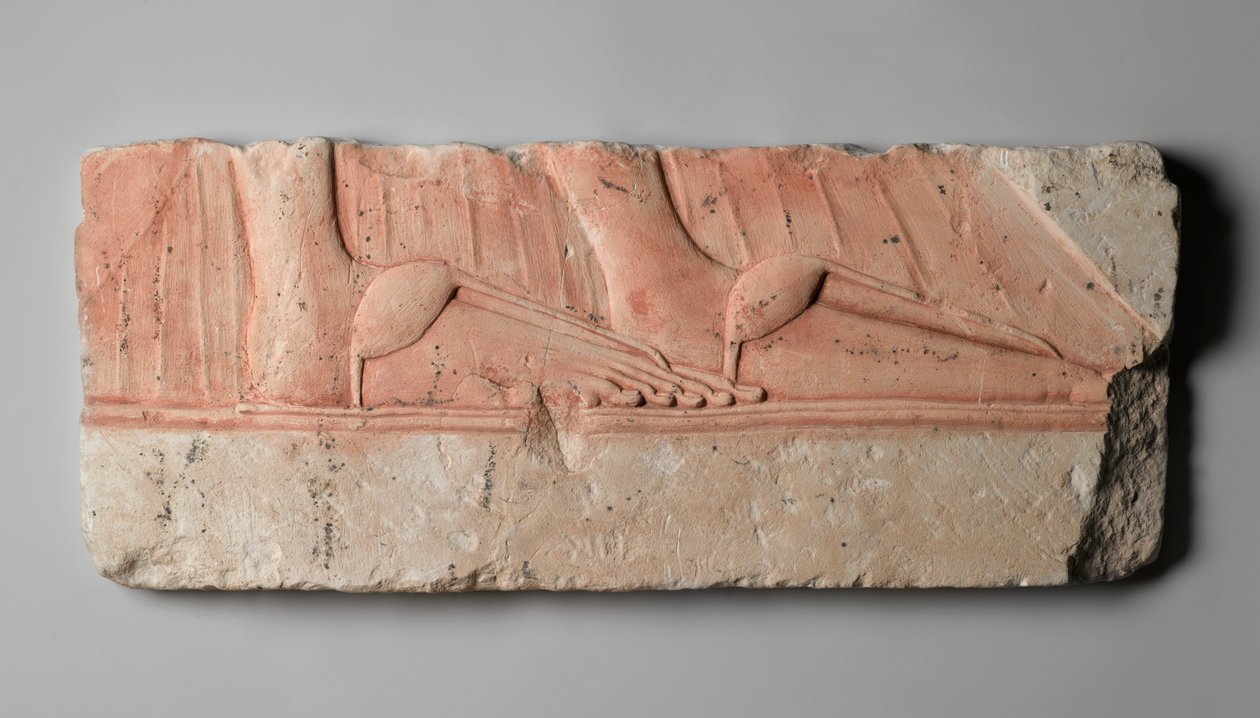 Reliéf zobrazující nohy královských žen v sandálech, z Tell el-Amarna, Nová říše, cca 1353-1332 př. n. l. (vápenec) od Egyptian 18th Dynasty