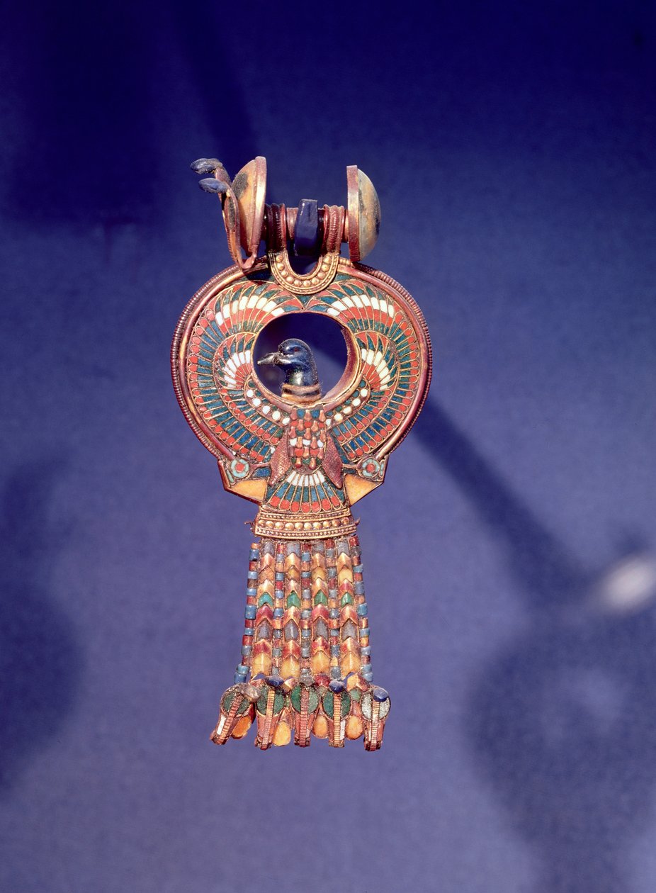 Pravá náušnice z páru náušnic s modrým ptákem, z Tutanchamonovy hrobky, Údolí králů, Théby, asi 1347-37 př. n. l. (zlato a tavené sklo) (viz také 344028) od Egyptian 18th Dynasty