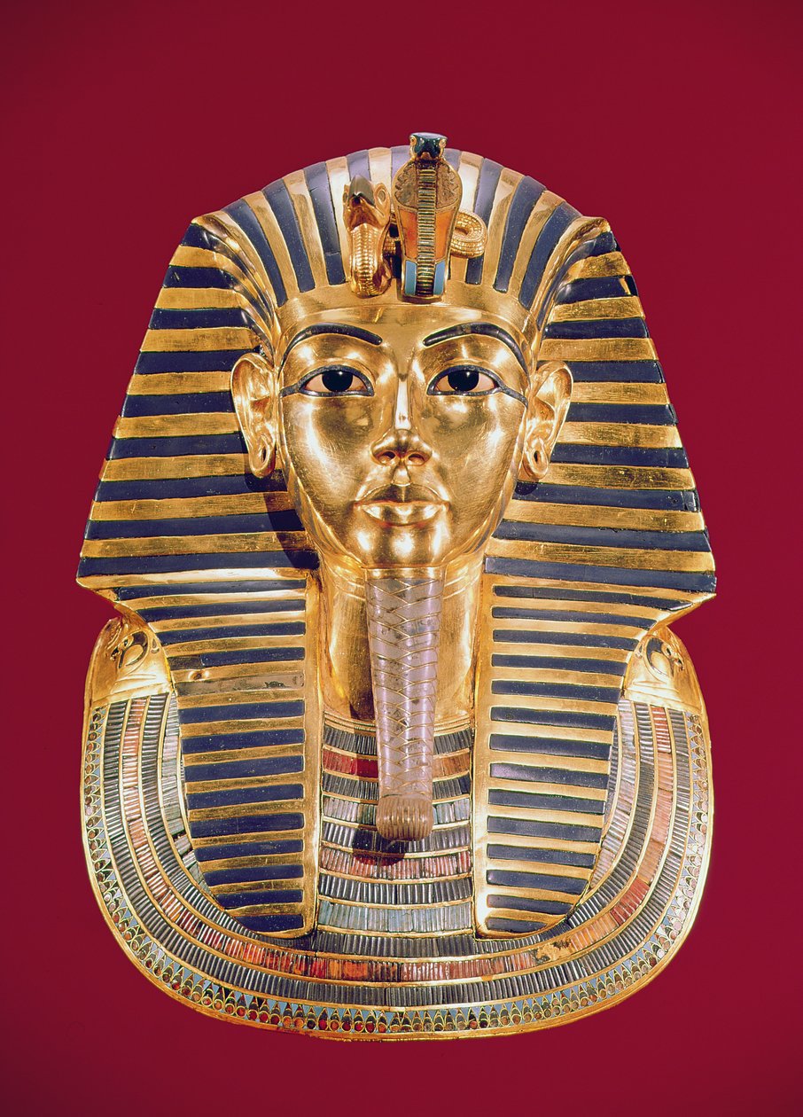 Pohřební maska Tutanchamona (asi 1370-1352 př.nl) asi 1336-1327 př.nl, Nová říše (zlato vykládané polodrahokamy) od Egyptian 18th Dynasty