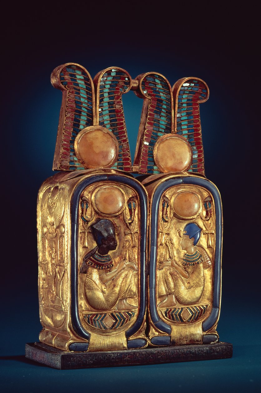 Nemastná schránka v podobě dvojité královské kartuše z hrobky Tutanchamona, Nová říše (pozlacené dřevo vykládané skleněnou pastou) od Egyptian 18th Dynasty