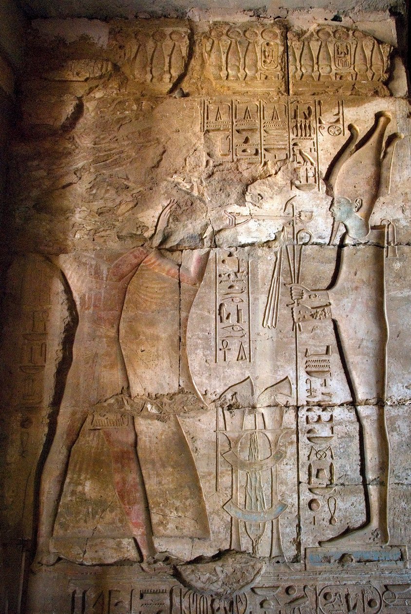 Umění starověkého Egypta: Nízký reliéf portika chrámu Seti I. (Stay nebo Seti I od Egyptian 19th Dynasty