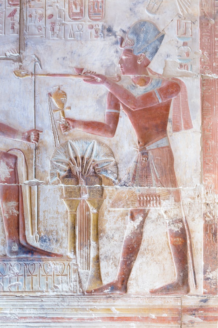 Barevný reliéf, chrám Seti I, Abydos, Egypt od Egyptian 19th Dynasty