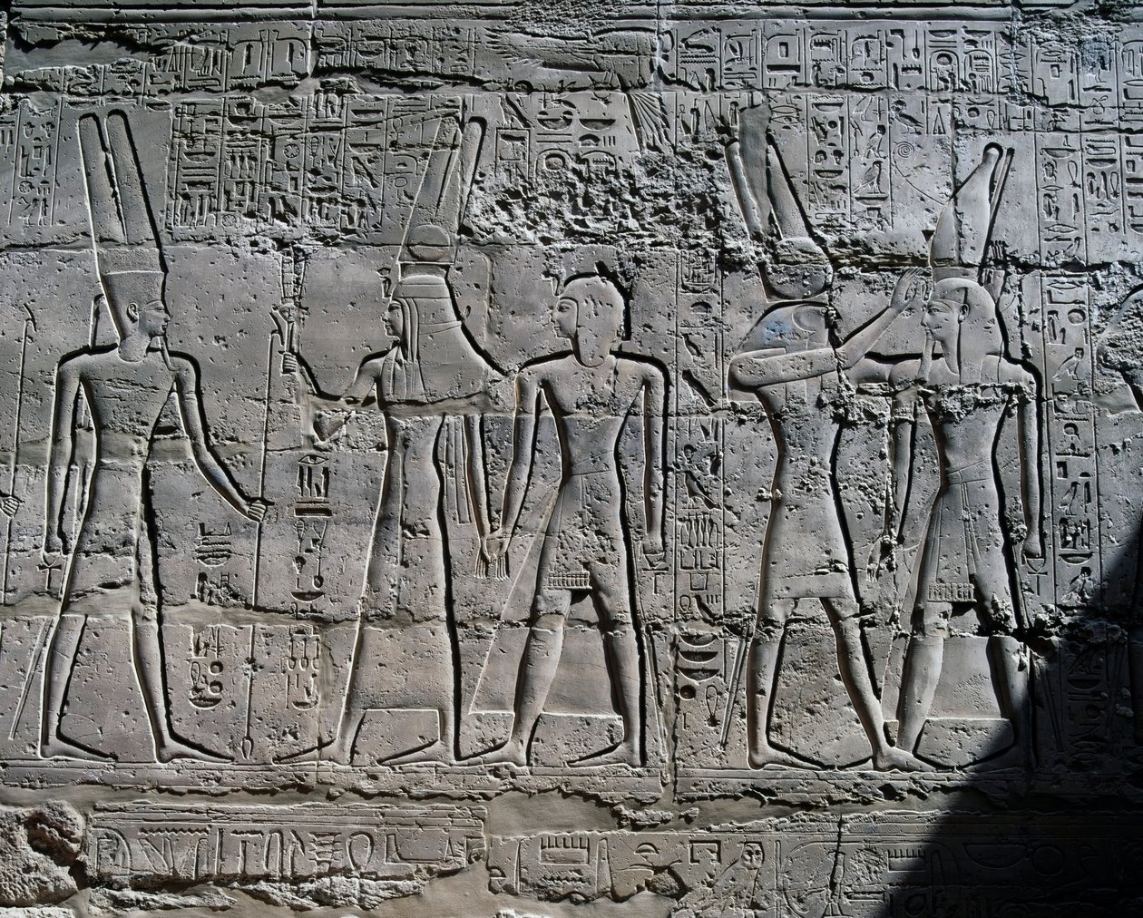 Scény obětování bohům, reliéf, vnitřní stěny Velké hypostylové síně, chrámový komplex Karnak (Seznam světového dědictví UNESCO) od Egyptian 19th Dynasty