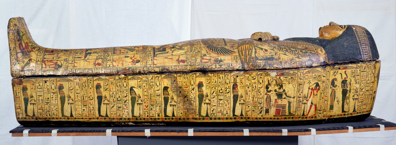 Rakev a kryt mumie Nesjamuna, možná nalezená v Deir El-Bahri, Nová říše, cca 1100 př.nl (malované dřevo) od Egyptian 20th Dynasty