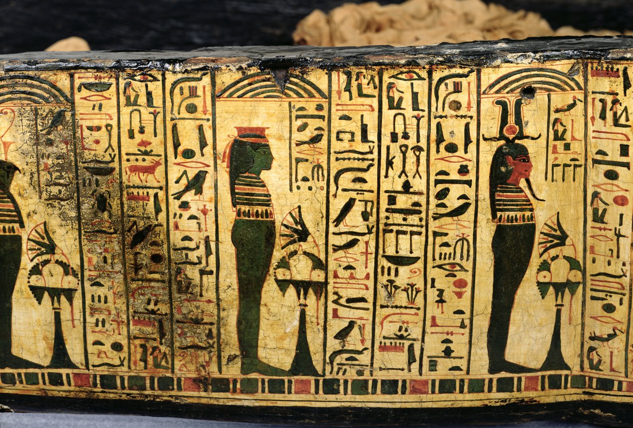 Detail vnější základny rakve mumie Nesjamuna, pravděpodobně nalezené v Deir El-Bahri, Nová říše, cca 1100 př. n. l. (lakované dřevo) od Egyptian 20th Dynasty