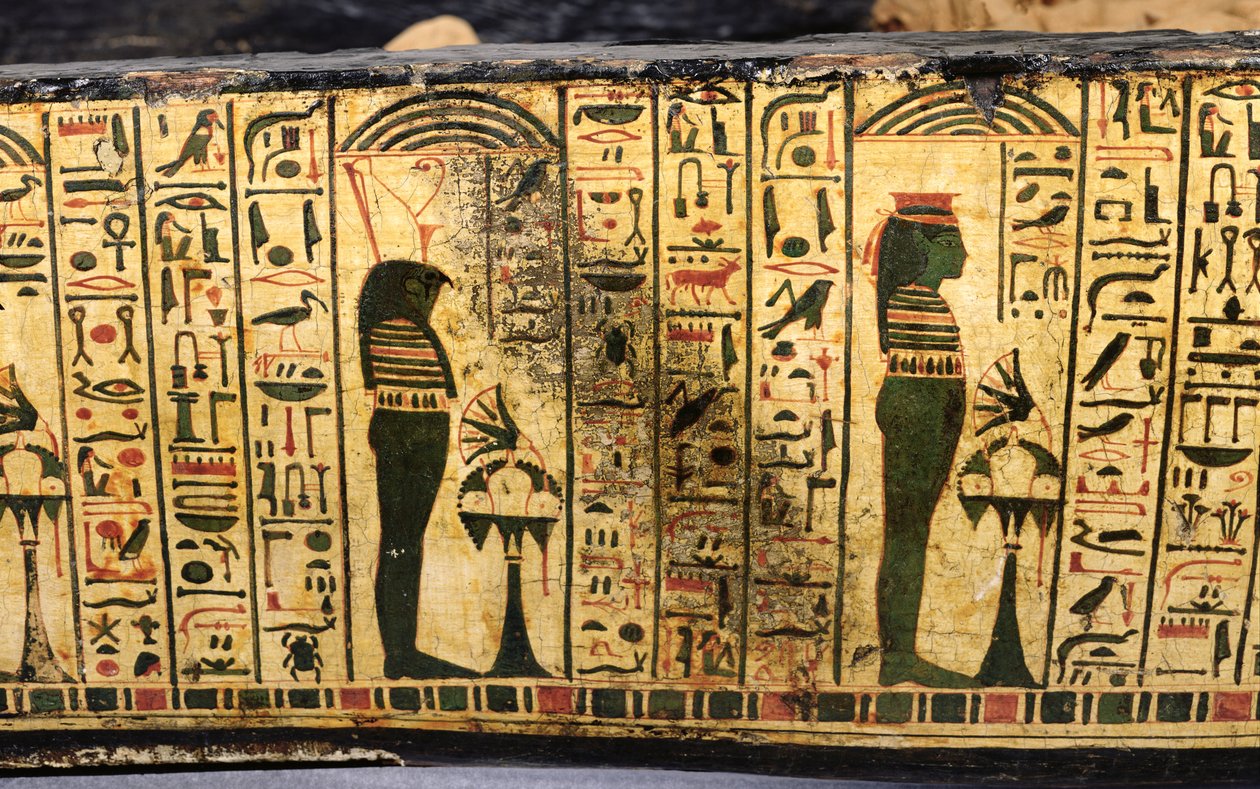 Detail vnější základny rakve mumie Nesjamuna, pravděpodobně nalezené v Deir El-Bahri, Nová říše, cca 1100 př. n. l. (lakované dřevo) od Egyptian 20th Dynasty