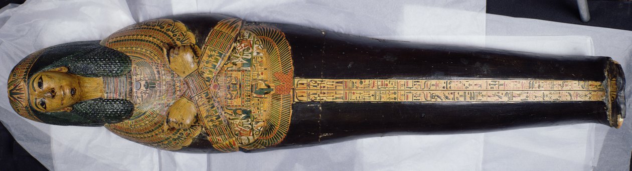 Vnitřní víko mumie Nesjamuna, pravděpodobně nalezené v Deir El-Bahri, Nová říše, cca 1100 př. n. l. (lakované dřevo) od Egyptian 20th Dynasty