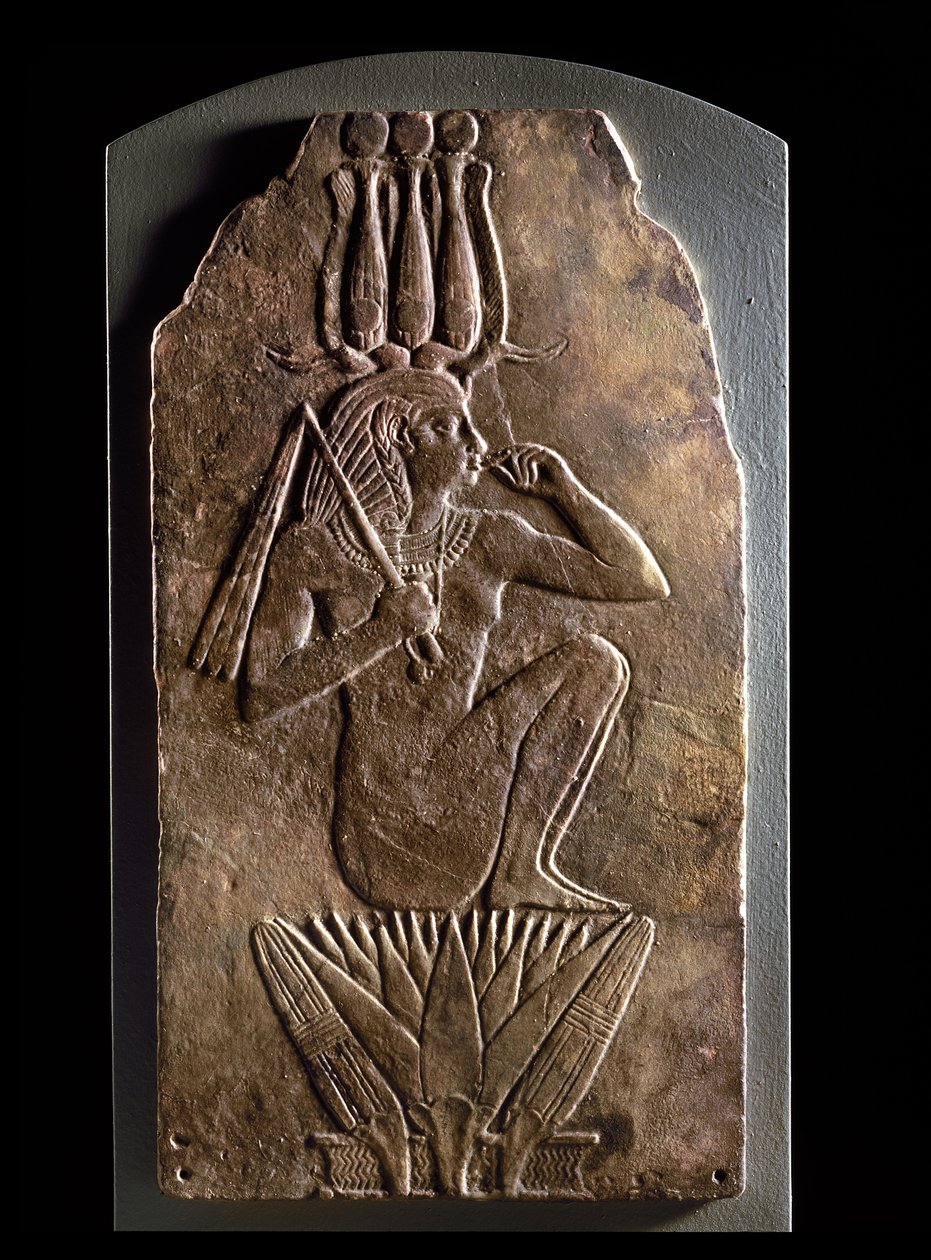 Plaketa Iuput II jako dětského boha vycházejícího z lotosového květu (fajáns) od Egyptian 23rd Dynasty