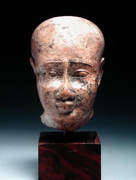 Mužská hlava, cca 350 př. n. l. (vápenec) (viz také 185237) od Egyptian 30th Dynasty
