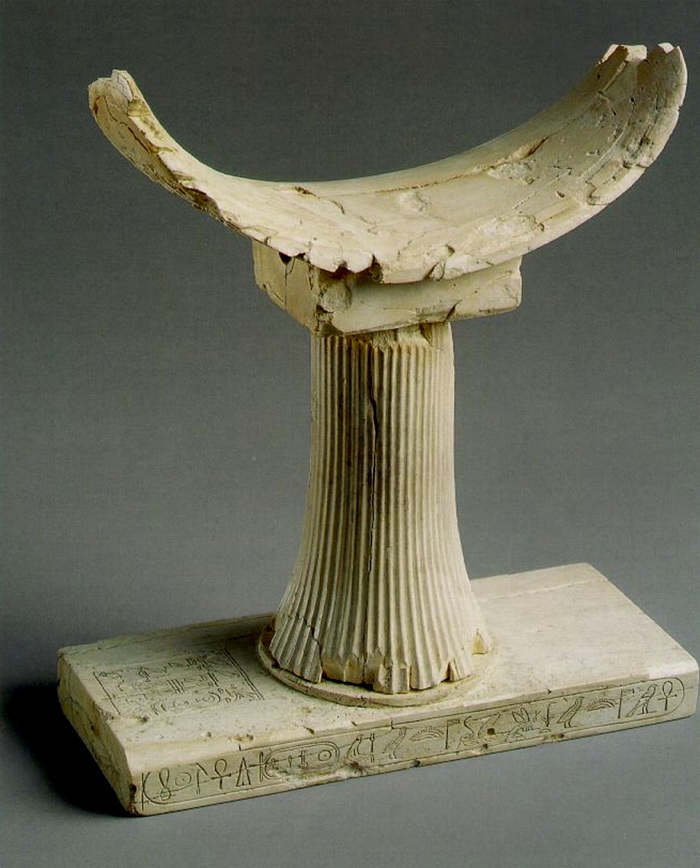 Opěrka hlavy se jménem Pepi II od Egyptian 6th Dynasty