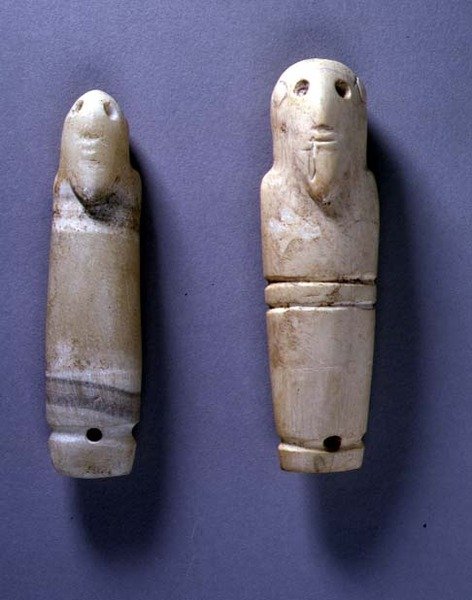 Štítky s vousatými mužskými hlavami (slonovina) od Egyptian Egyptian