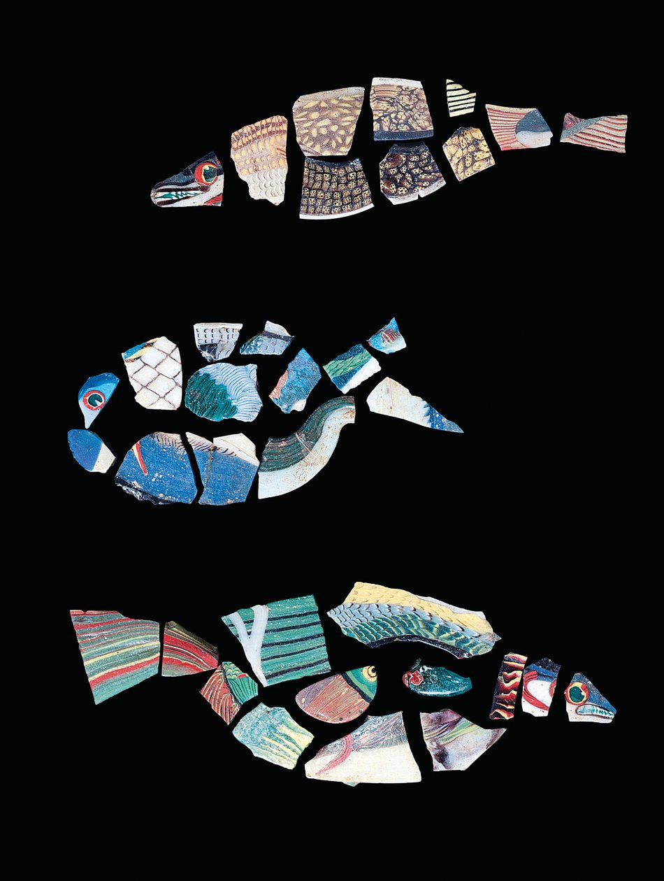 Tři mozaikové fragmentární rybí vykládání, ptolemaisko-římské období, cca 1. století př. n. l. - 1. století našeho letopočtu (sklo) od Egyptian Egyptian