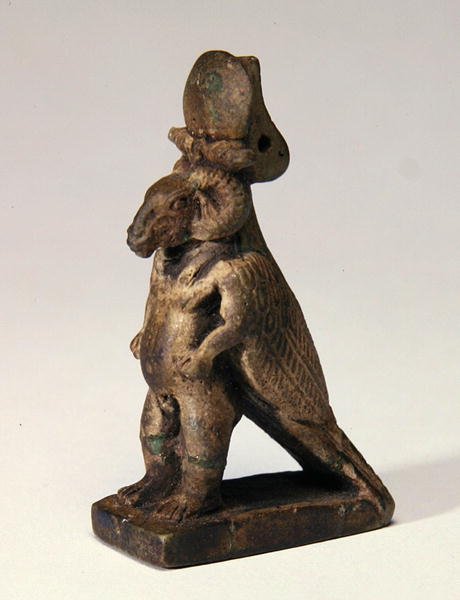 Složený bůh s beraní hlavou, trpasličím tělem a sokolím hřbetem (fajáns) od Egyptian Ptolemaic Period