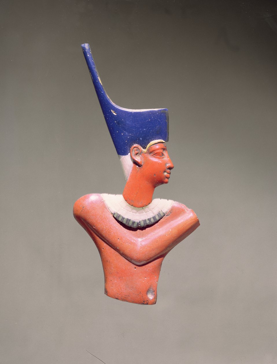 Intarzovaná postava krále (neprůhledné sklo se stopami zlacení) od Egyptian Ptolemaic Period