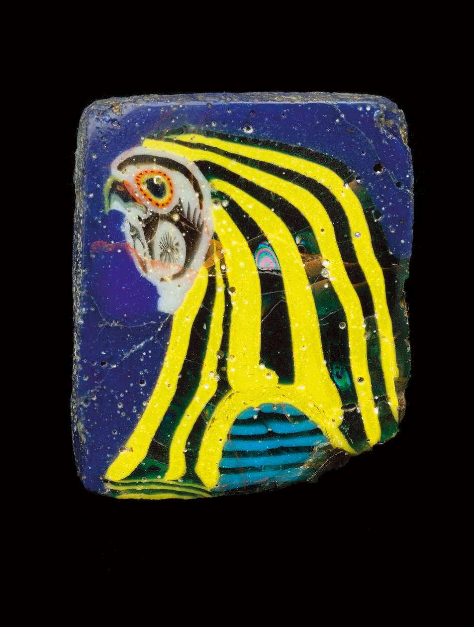 Mozaikové vykládání sokolí hlavy, cca 2. - 1. století př. Kr od Egyptian Ptolemaic Period