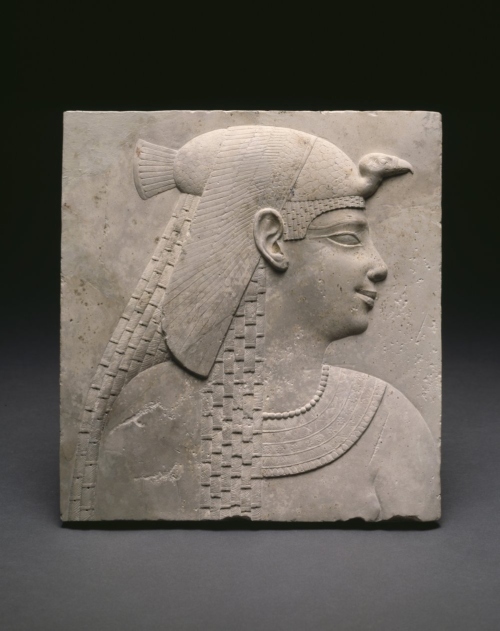 Reliéfní plaketa zobrazující královnu nebo bohyni, Ptolemaiovské období od Egyptian Ptolemaic Period