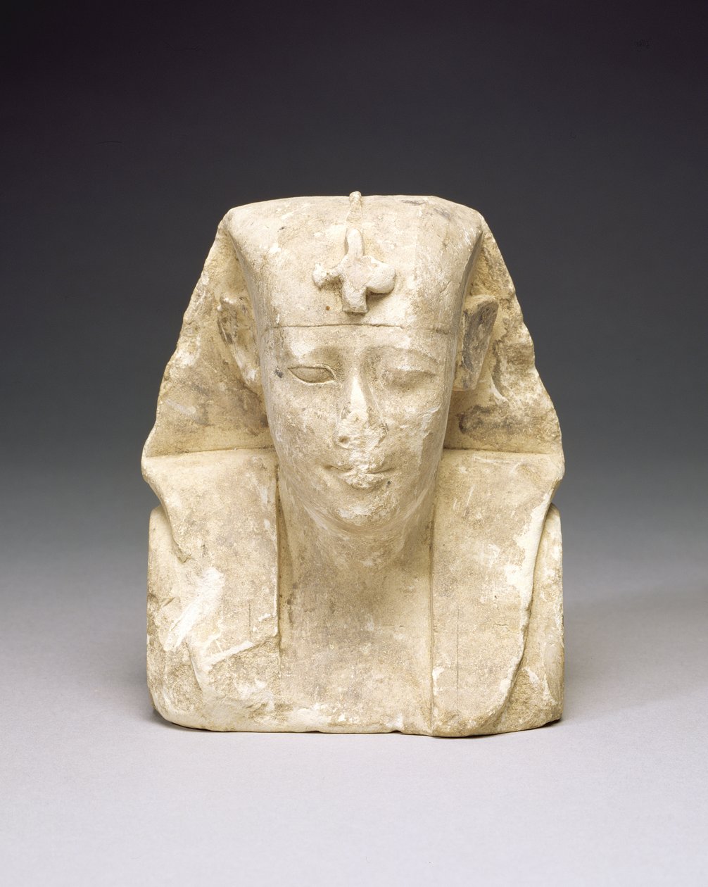 Sochařský model krále, možná Ptolemaios I nebo II (vápenec) od Egyptian Ptolemaic Period