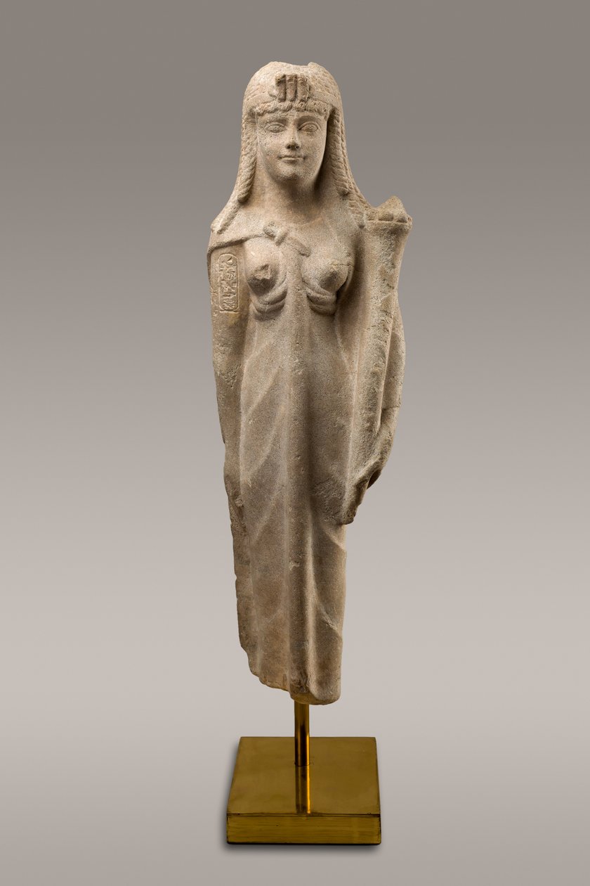 Socha ptolemaiovské královny, snad Kleopatry VII, 200-30 př.nl (dolomitický vápenec) od Egyptian Ptolemaic Period