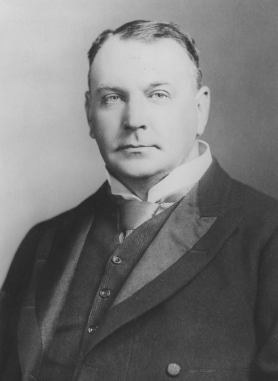 Portrét Sydney Grundy od Elliott und Fry Studio